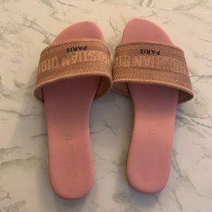 Dior flip flop